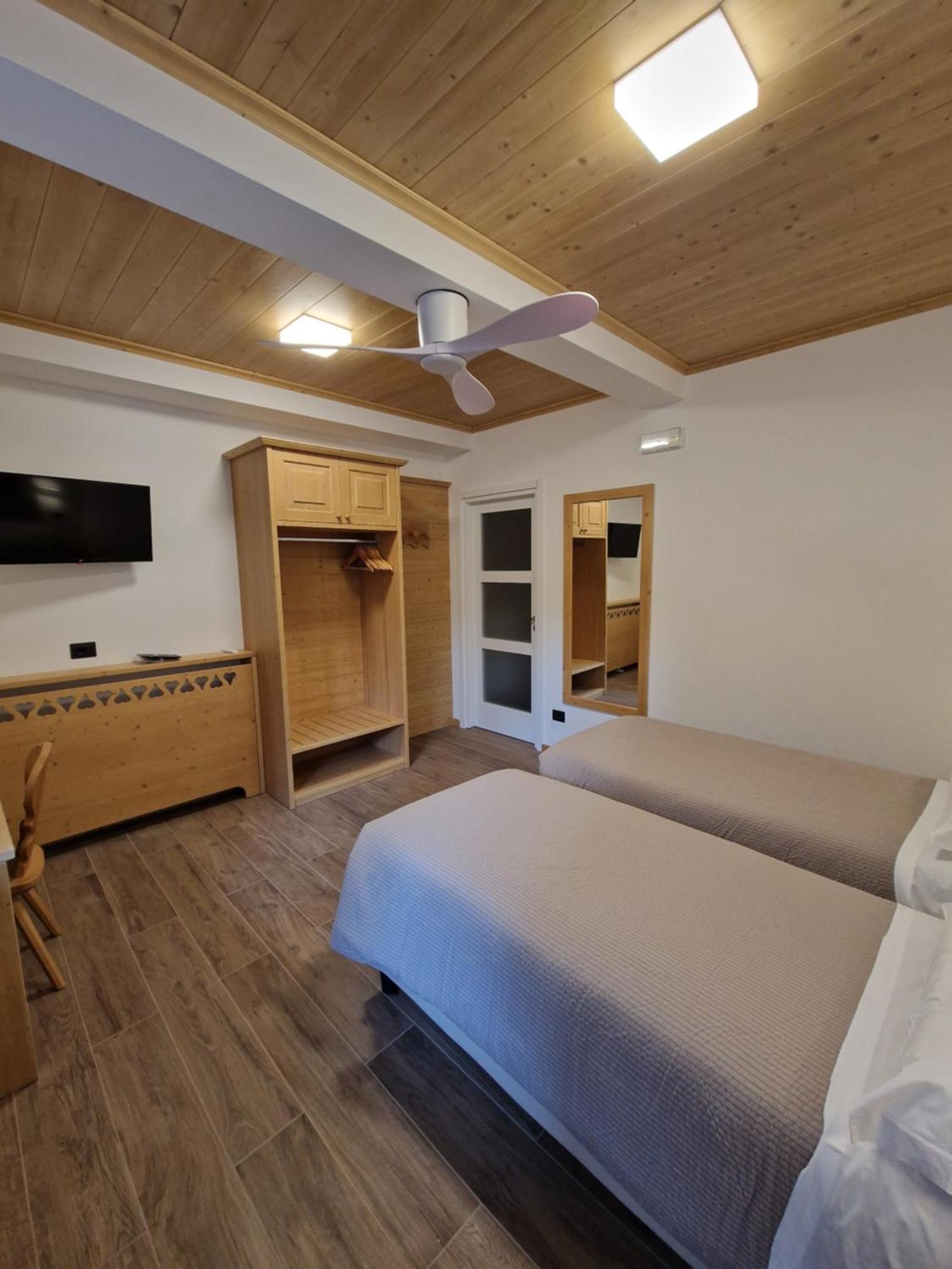 Hotel Raibl E Appartamenti Ταρβίζιο Εξωτερικό φωτογραφία